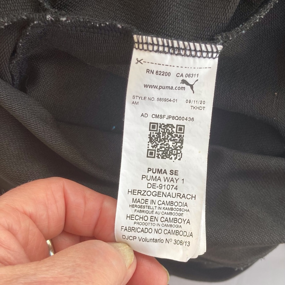 PUMA DROP SHOULDER CROP TOP WORKOUT LIGHTWEIGHT, WOMENS XL BLACK WITH BRANDING - Picture 7 of 9